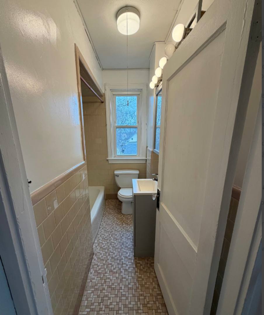 Apartment for rent at 15 Roma St, Bristol, RI 02809