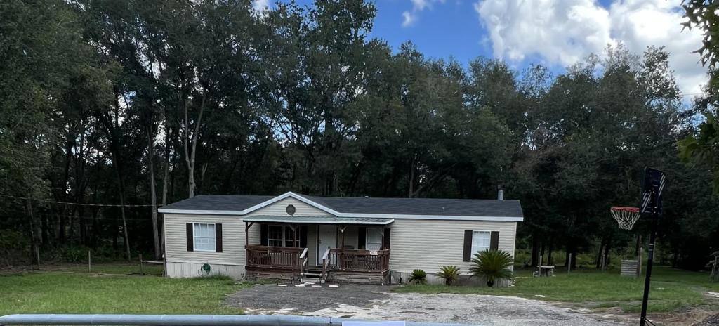 House for rent at 5135 N Western Dr, Hernando, FL 34442