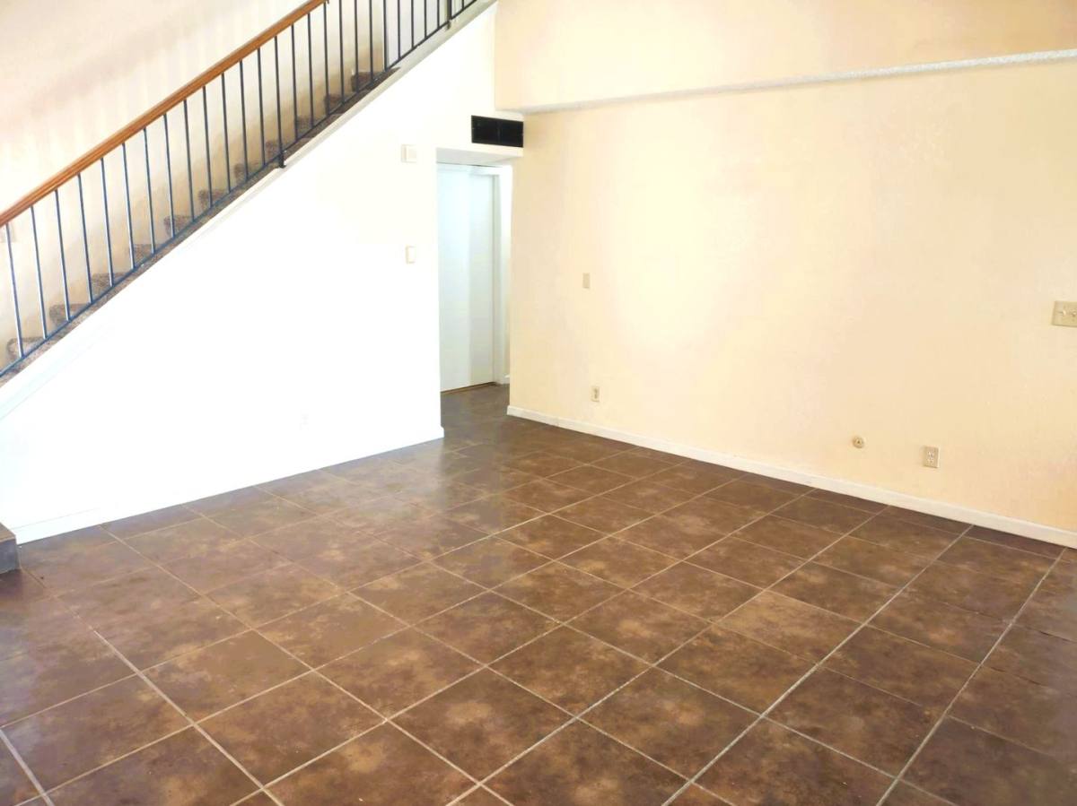 Townhouse for rent at 1913 Bobby Jones Dr, El Paso, TX 79936