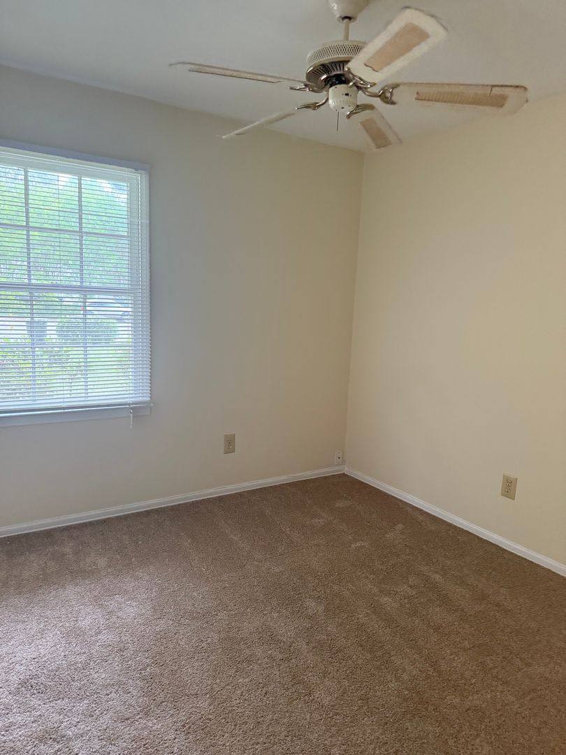House for rent at 1 Winterton Court, Greensboro, NC 27455