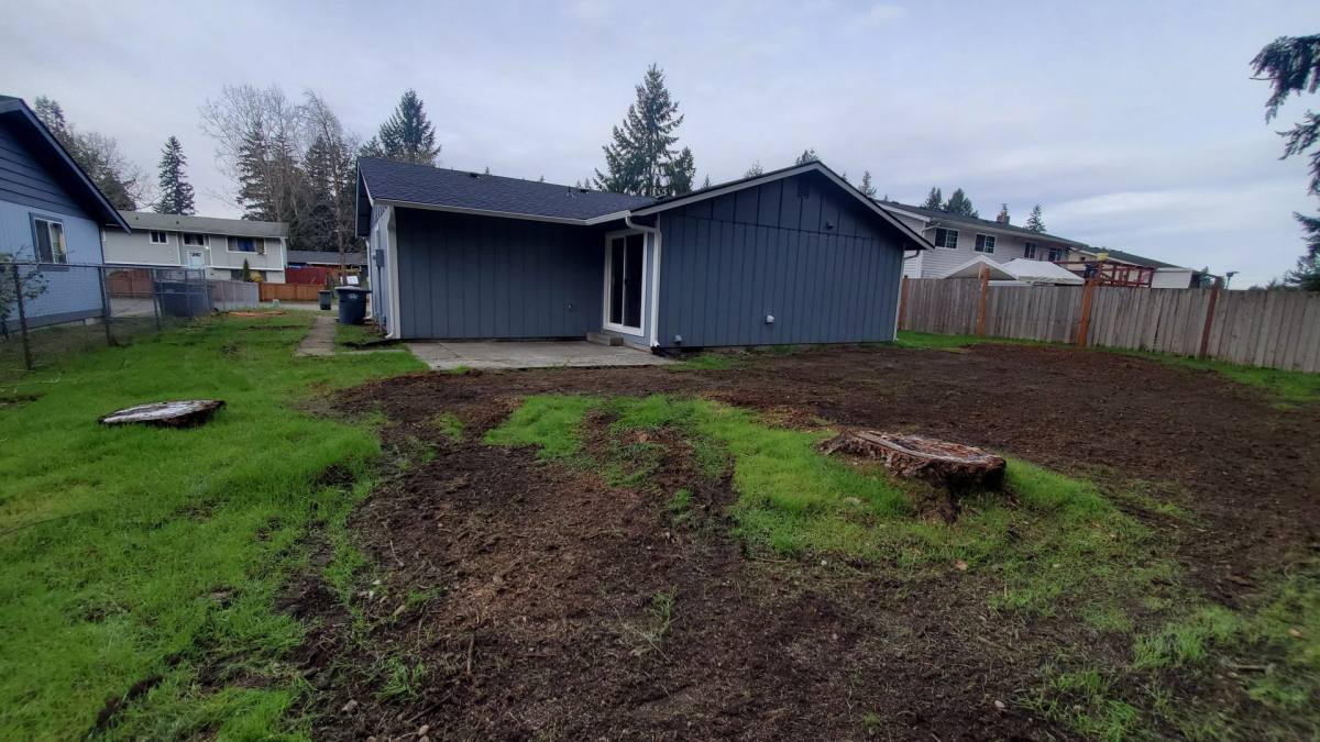 House for rent at 15417 25th Ave E, Tacoma, WA 98445
