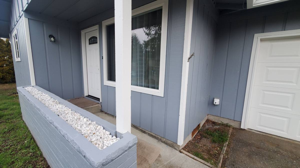 House for rent at 15417 25th Ave E, Tacoma, WA 98445