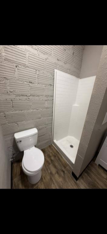 Apartment for rent at 527 S Main St #3, Carthage, MO 64836