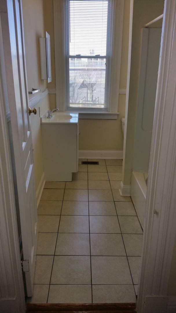 House for rent at 7 S Allen Ave, Richmond, VA 23220