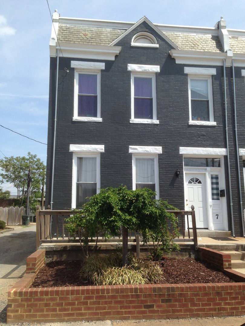 House for rent at 7 S Allen Ave, Richmond, VA 23220