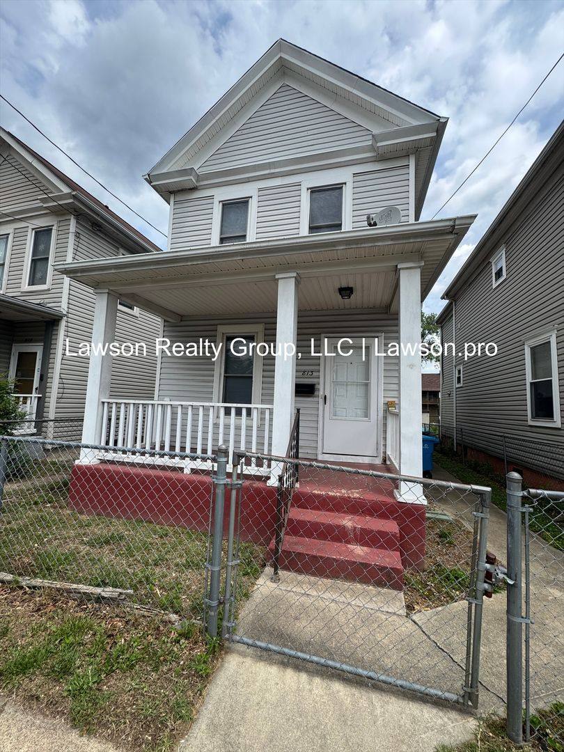 House for rent at 813 Gilmer Ave, NW, Roanoke, VA 24016
