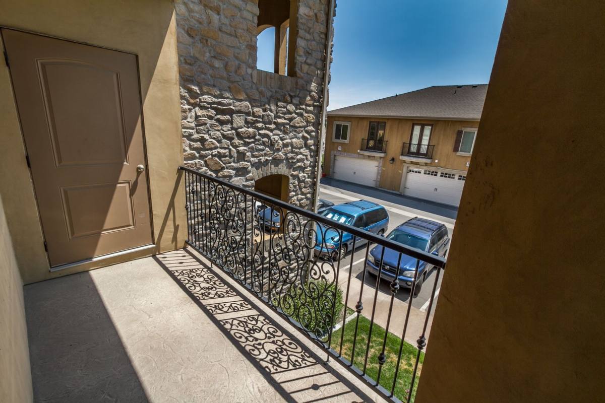 Apartment for rent at 1025 N 920 W, Orem, UT 84057