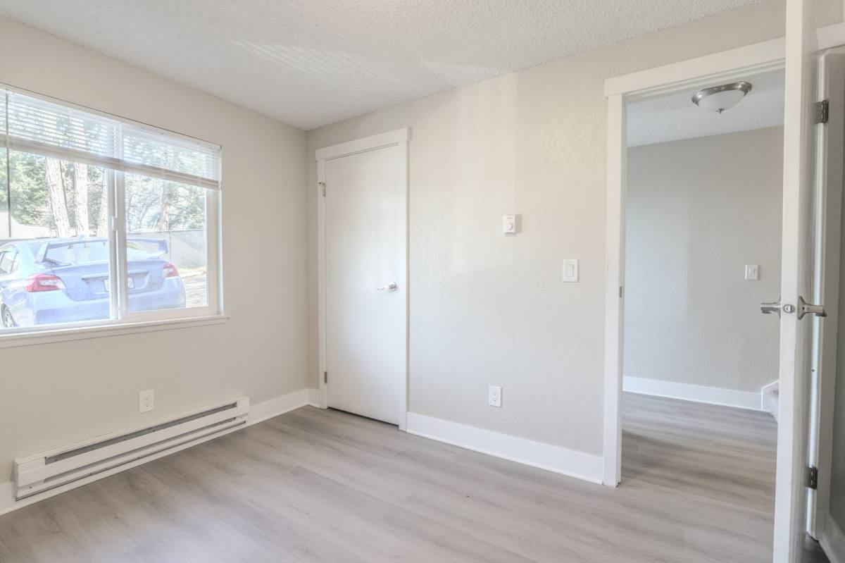Townhouse for rent at 7408 31st St Court W, Tacoma, WA 98466