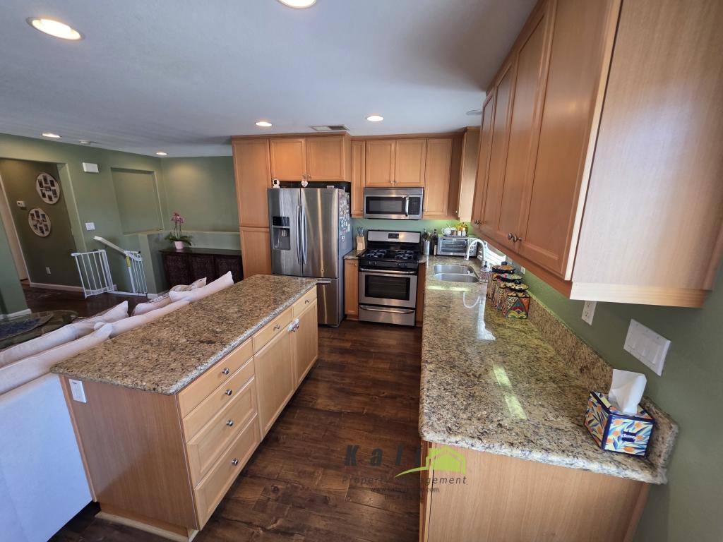 Townhouse for rent at 1439 Trouville Lane #6, Chula Vista, CA 91913