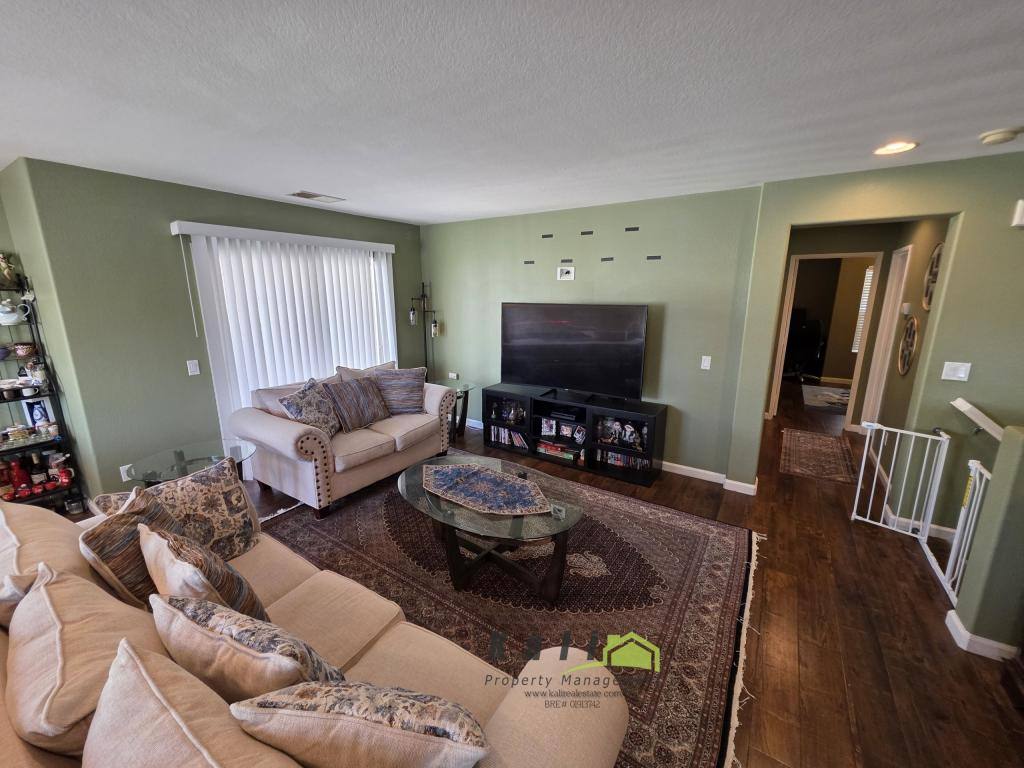 Townhouse for rent at 1439 Trouville Lane #6, Chula Vista, CA 91913