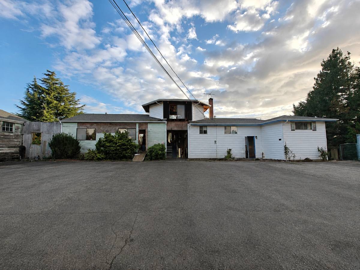 House for rent at 16625 113th Ave SE, Renton, WA 98055