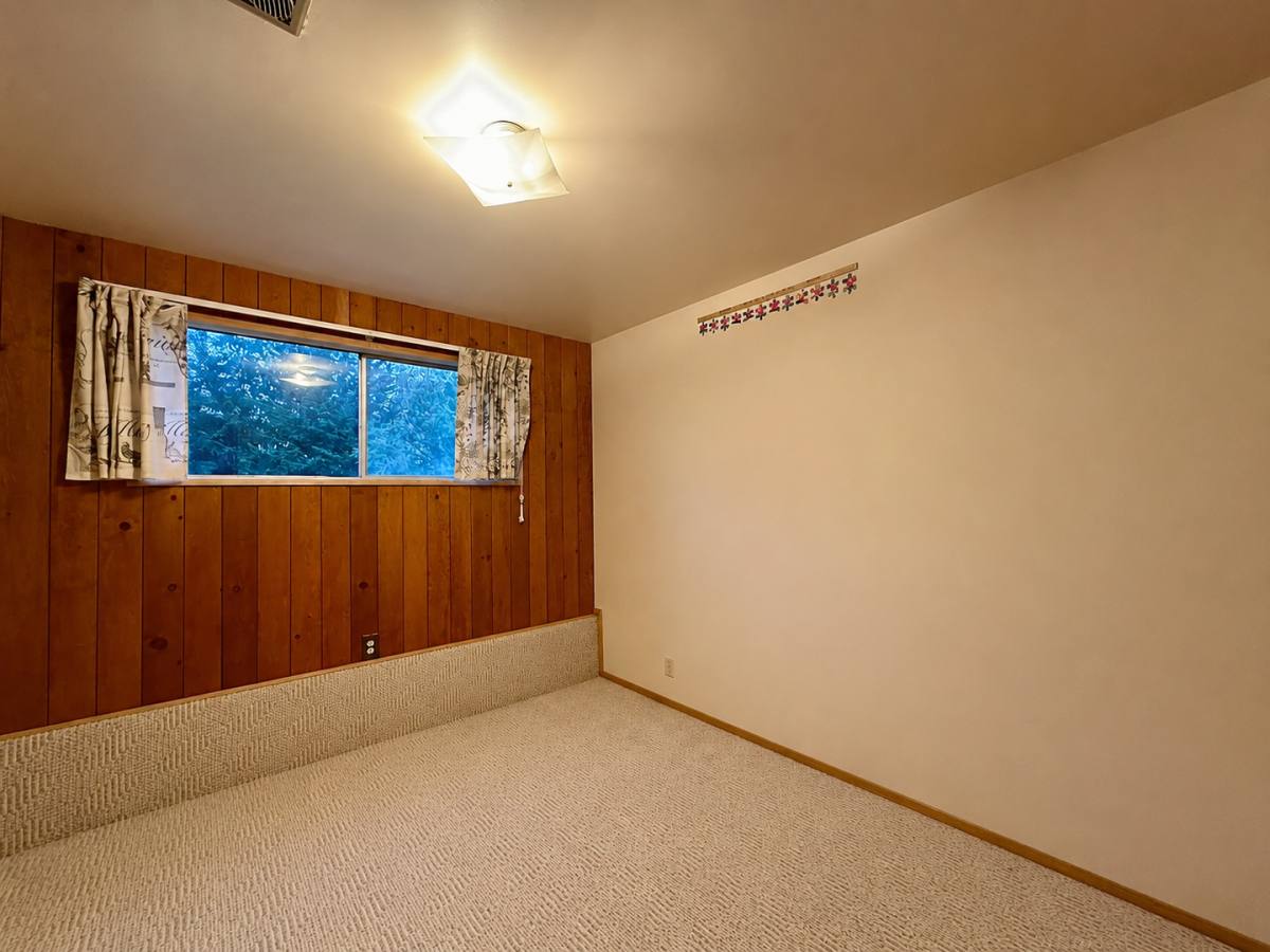 House for rent at 16625 113th Ave SE, Renton, WA 98055