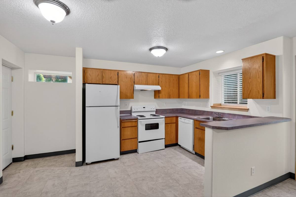 Apartment for rent at 4837 NE 102nd Ave, Portland, OR 97220