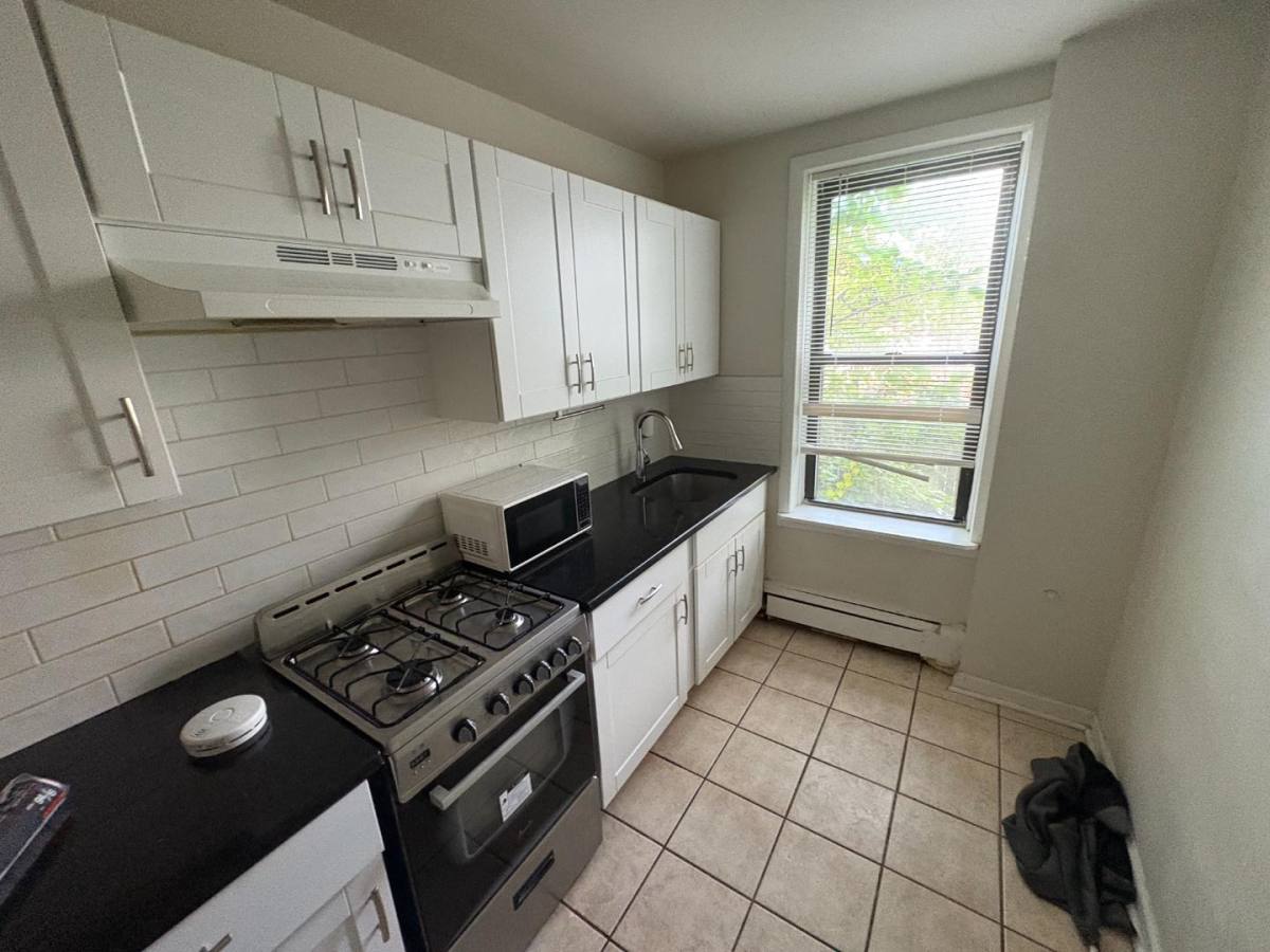 House for rent at 7 Laidlaw Ave, Jersey City, NJ 07302
