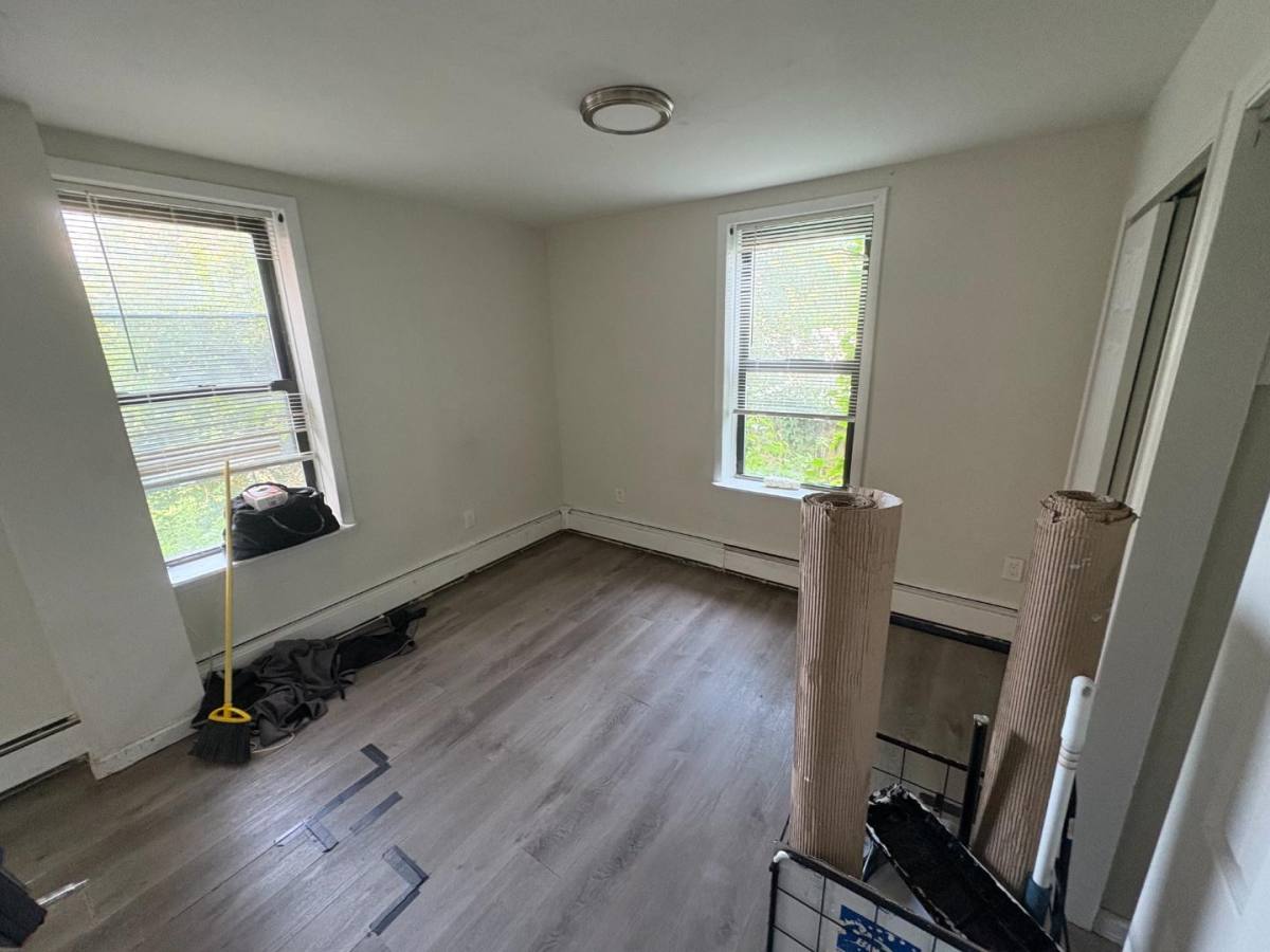 House for rent at 7 Laidlaw Ave, Jersey City, NJ 07302
