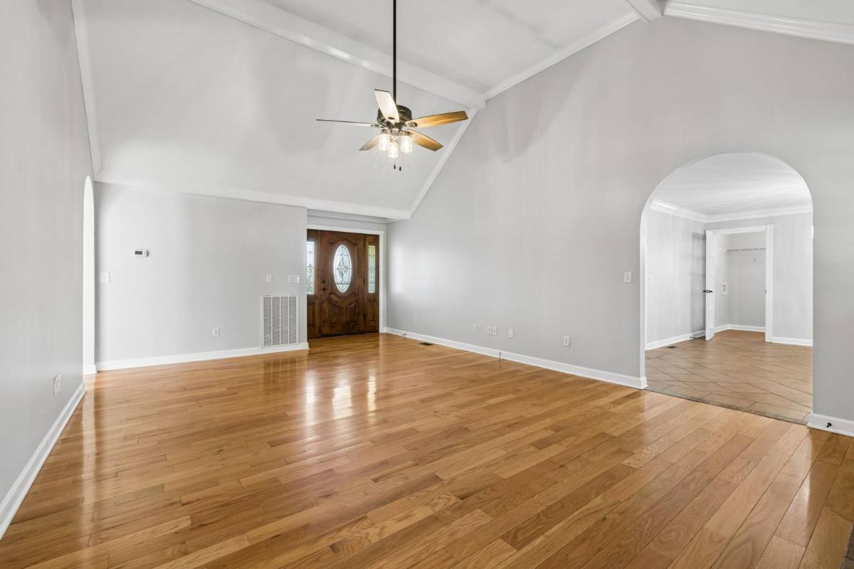 House for rent at 100 Heath Rd, Charlotte, TN 37036