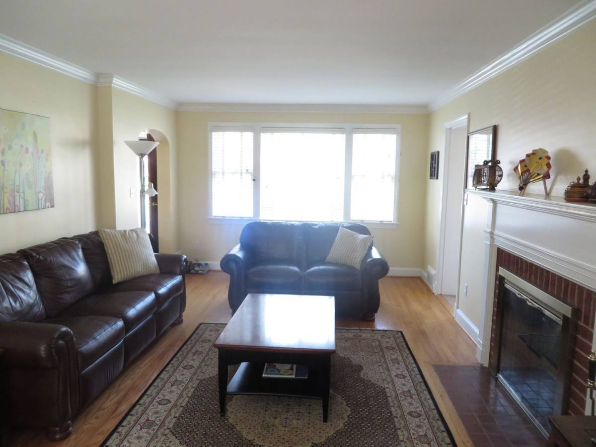 House for rent at 25 N Garfield St, Arlington, VA 22201