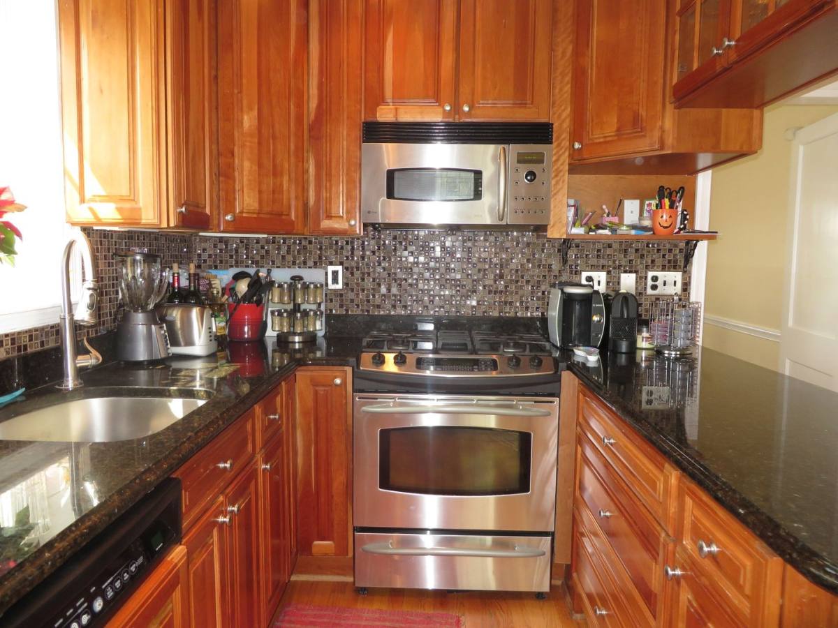 House for rent at 25 N Garfield St, Arlington, VA 22201