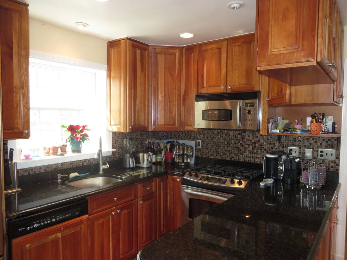 House for rent at 25 N Garfield St, Arlington, VA 22201