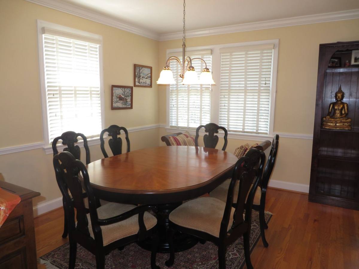 House for rent at 25 N Garfield St, Arlington, VA 22201