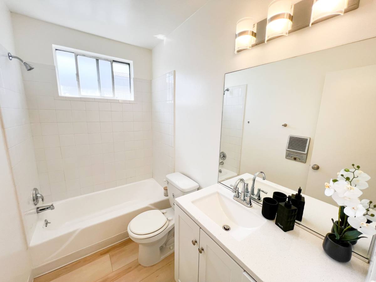 Apartment for rent at 5252 Corteen Place, Valley Village, CA 91607