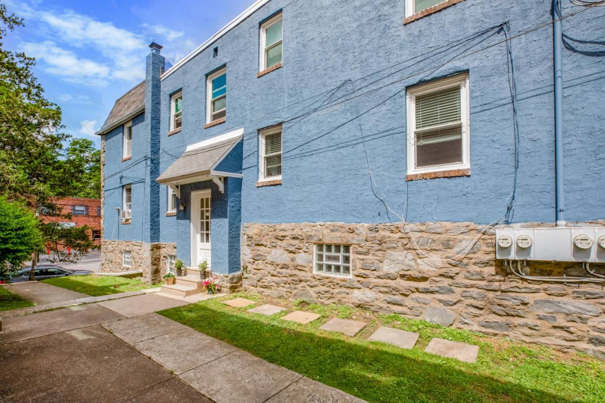 Apartment for rent at 2325 Haverford Rd #B, Ardmore, PA 19003