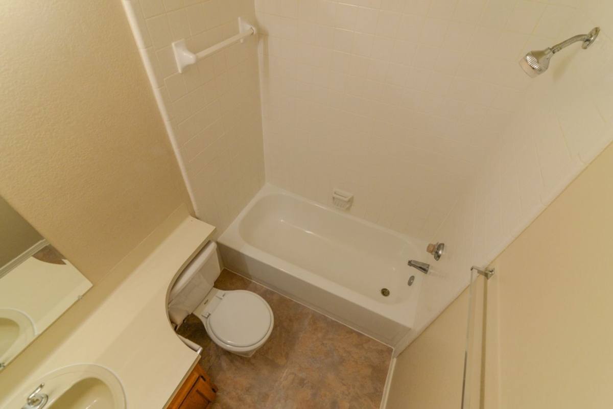 House for rent at 11815 Sunrise Dr, Balch Springs, TX 75180