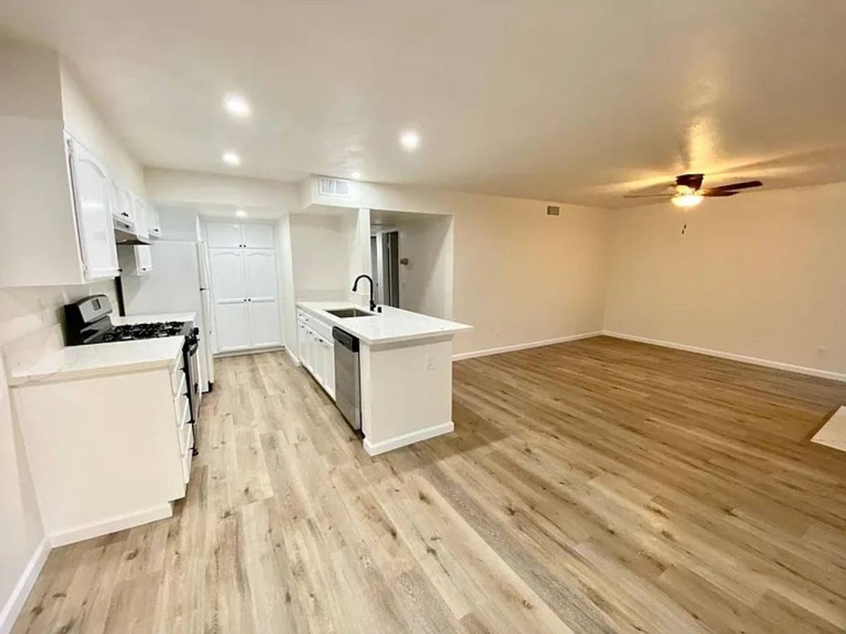Apartment for rent at 6033 Estelle St, San Diego, CA 92115
