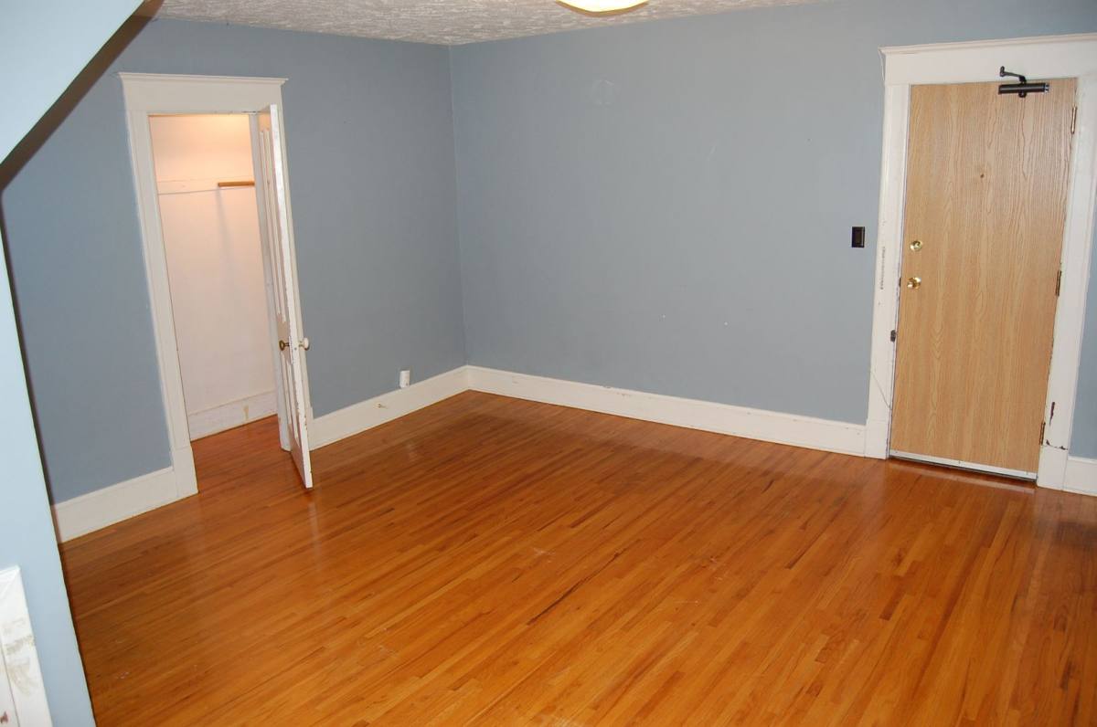 Apartment for rent at 1339 S 19th St, Lincoln, NE 68502