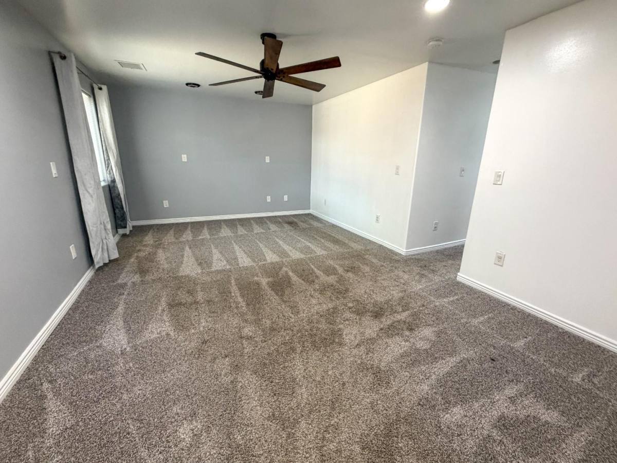 House for rent at 625 S Lone Tree Rd, Flagstaff, AZ 86001