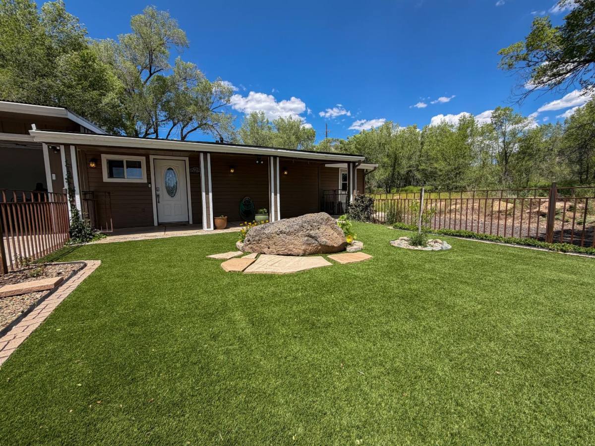 House for rent at 625 S Lone Tree Rd, Flagstaff, AZ 86001