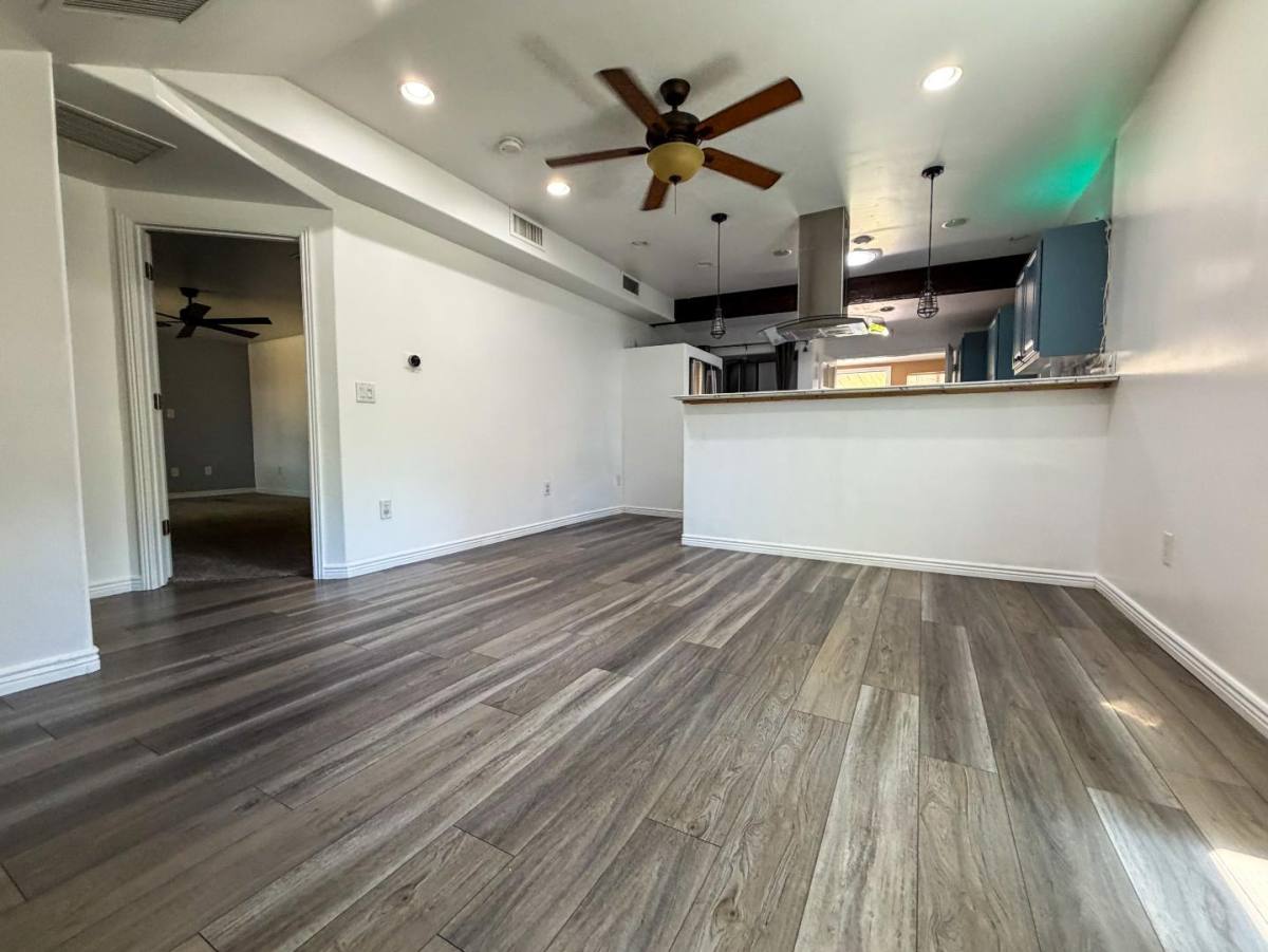 House for rent at 625 S Lone Tree Rd, Flagstaff, AZ 86001