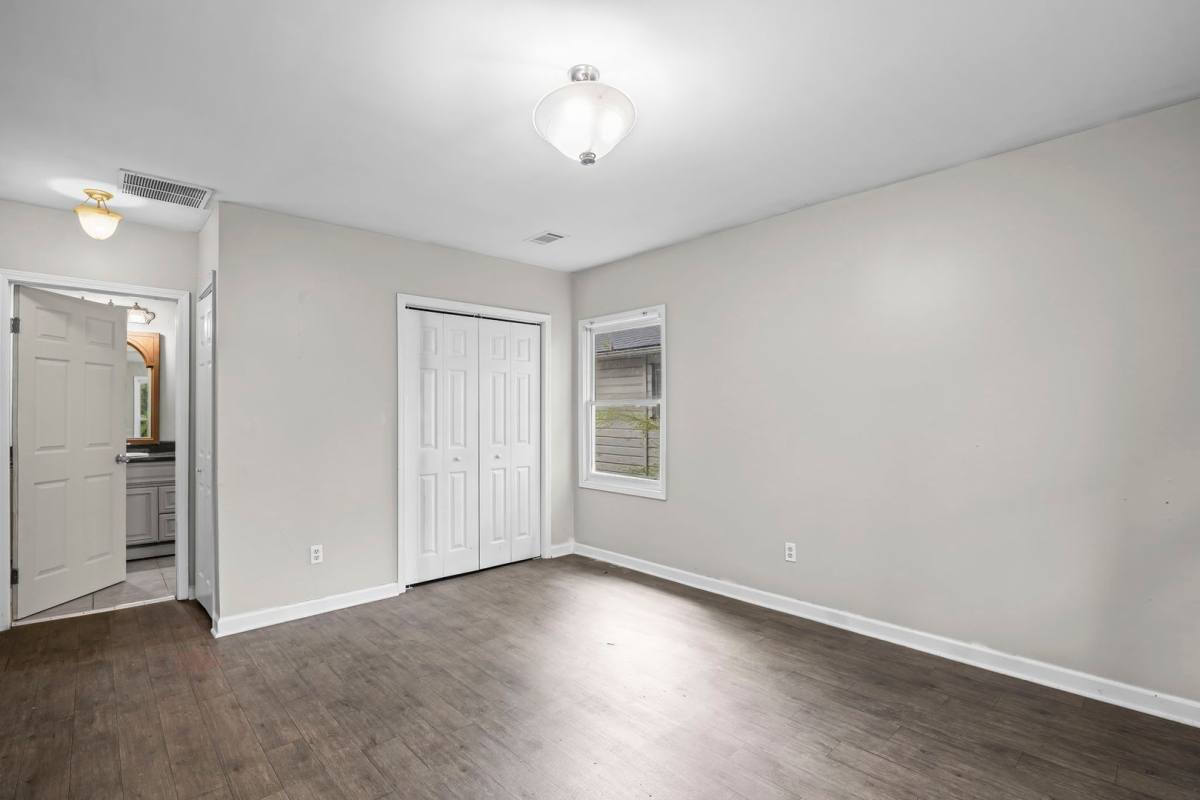 House for rent at 1005 Westmoor Dr NW, Atlanta, GA 30314