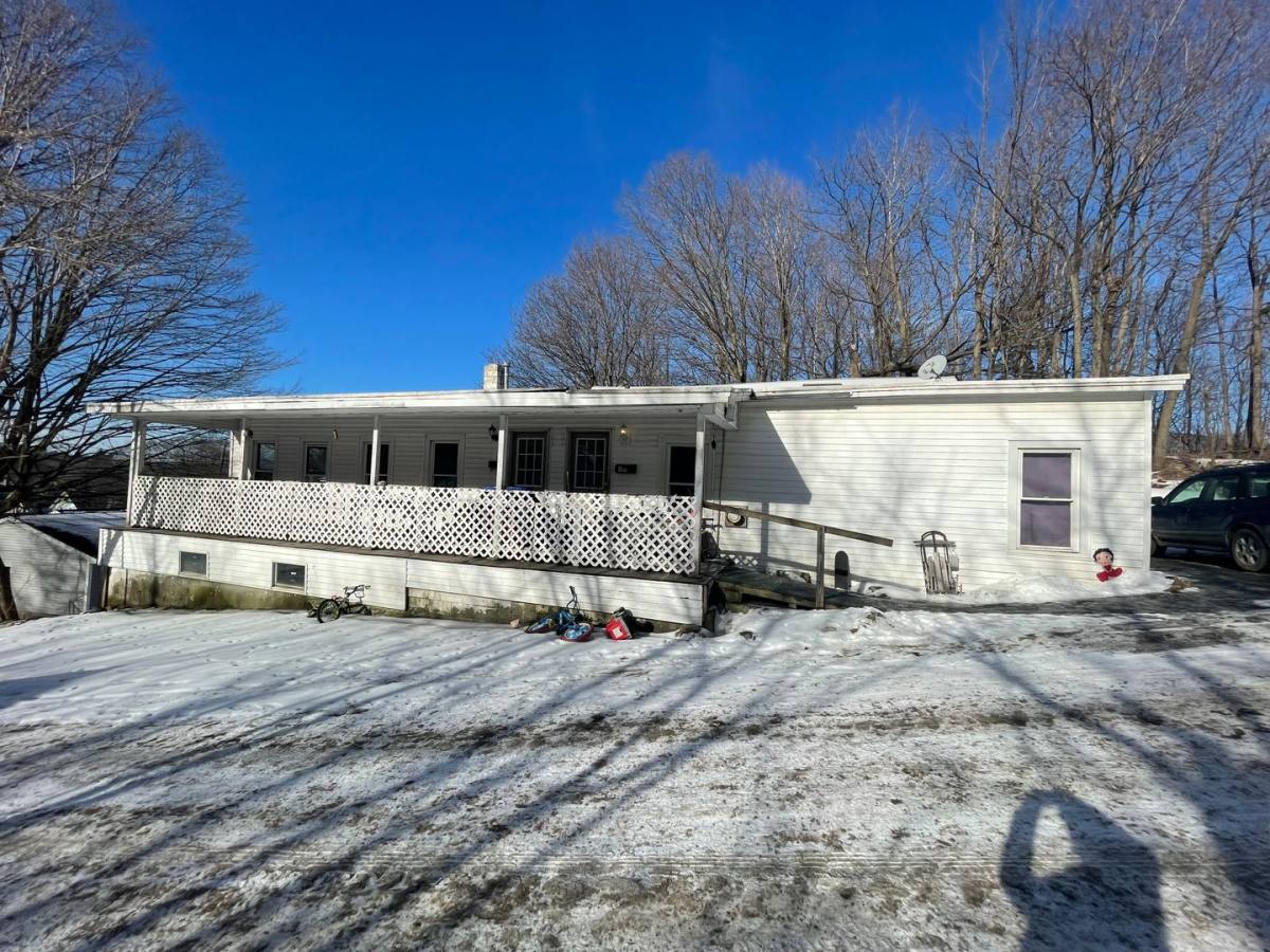 Apartment for rent at 100 Mortimer St, Bennington, VT 05201
