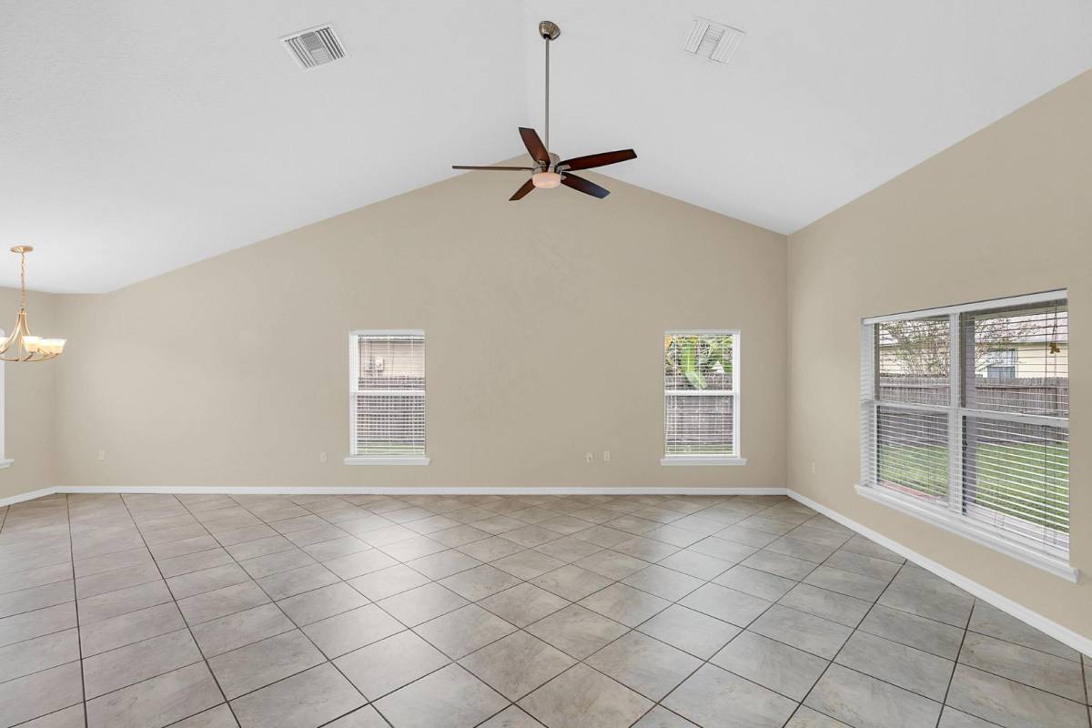 House for rent at 1422 Saffron Trail, Deland, FL 32724