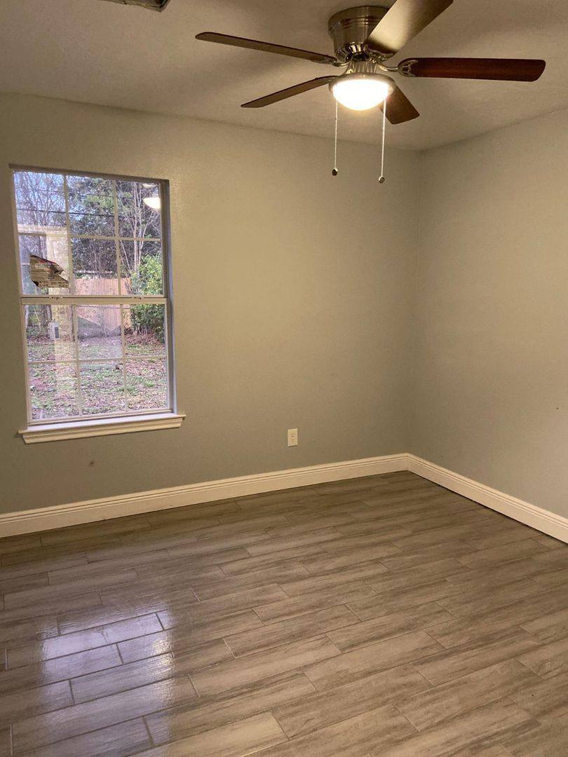 House for rent at 3031 Groton Dr, Houston, TX 77051