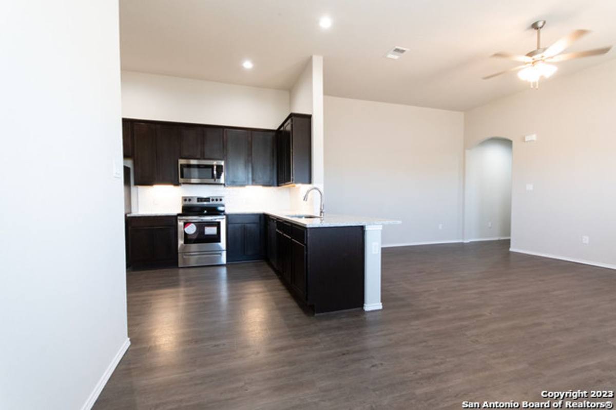 Townhouse for rent at 602 Grayson Lane, Seguin, TX 78155