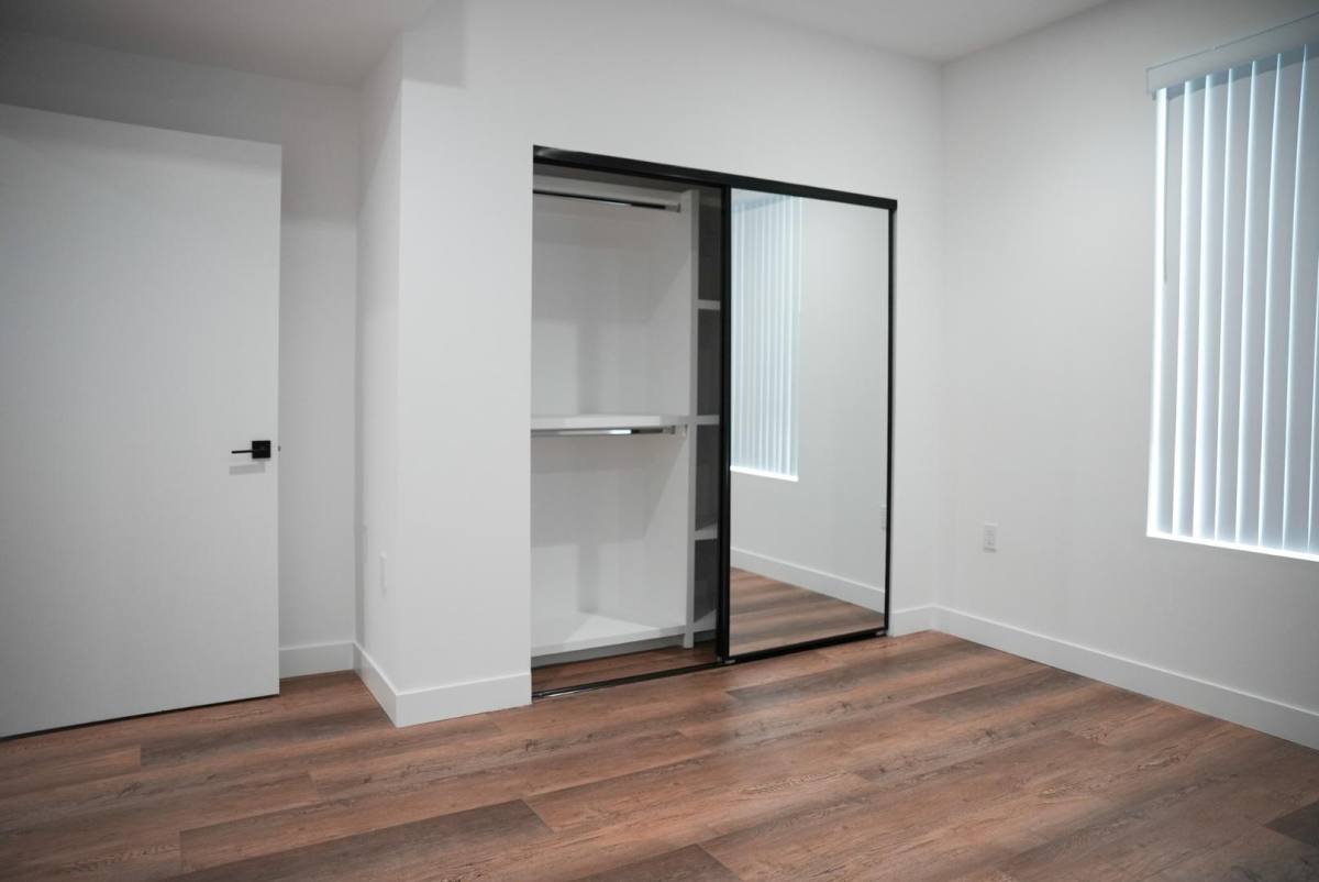 Apartment for rent at 8940 Reseda Blvd #509, Northridge, CA 91324