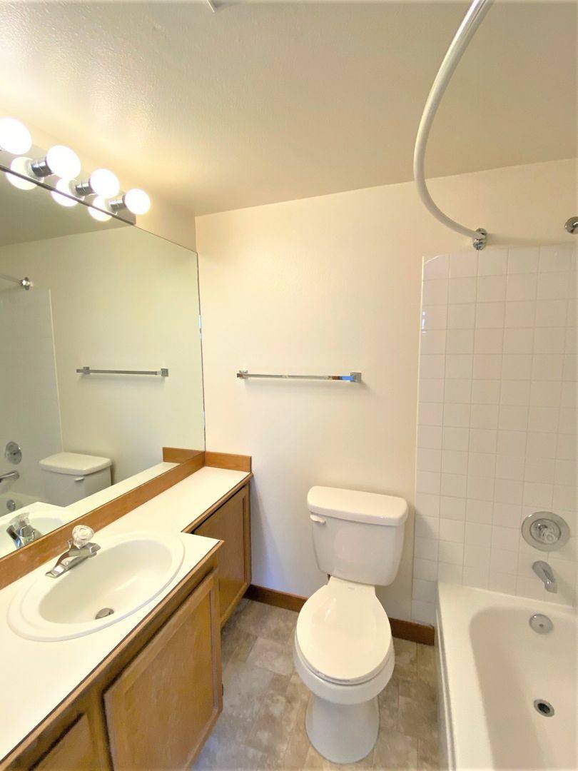 Apartment for rent at 22514 6th Ave S, Seattle, WA 98198