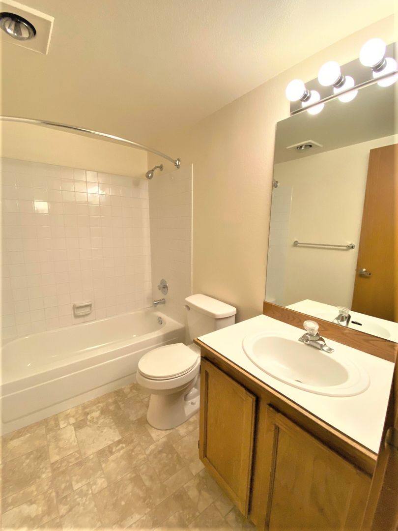 Apartment for rent at 22514 6th Ave S, Seattle, WA 98198