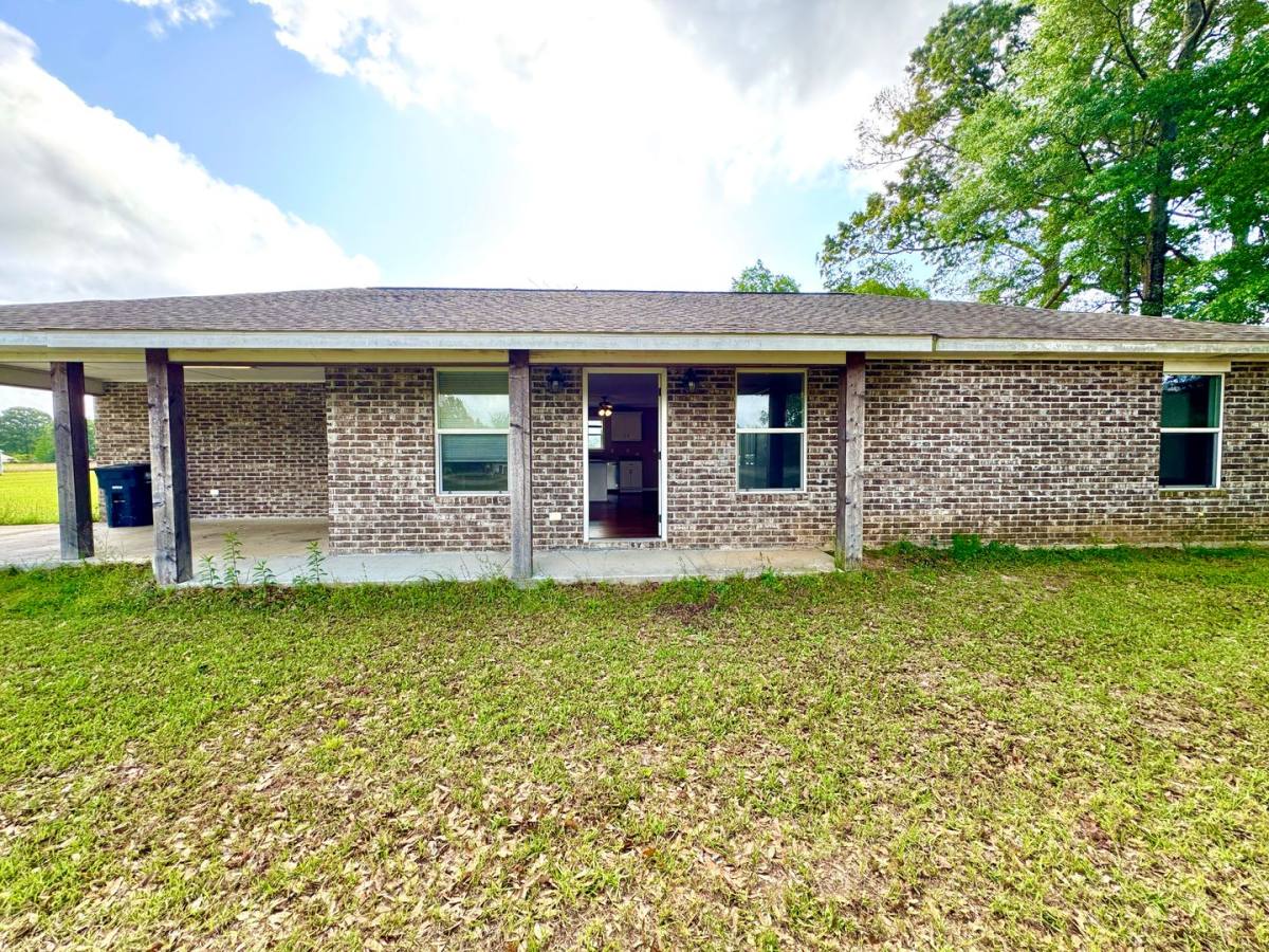 House for rent at 1190 Carnes Rd, Wiggins, MS 39577