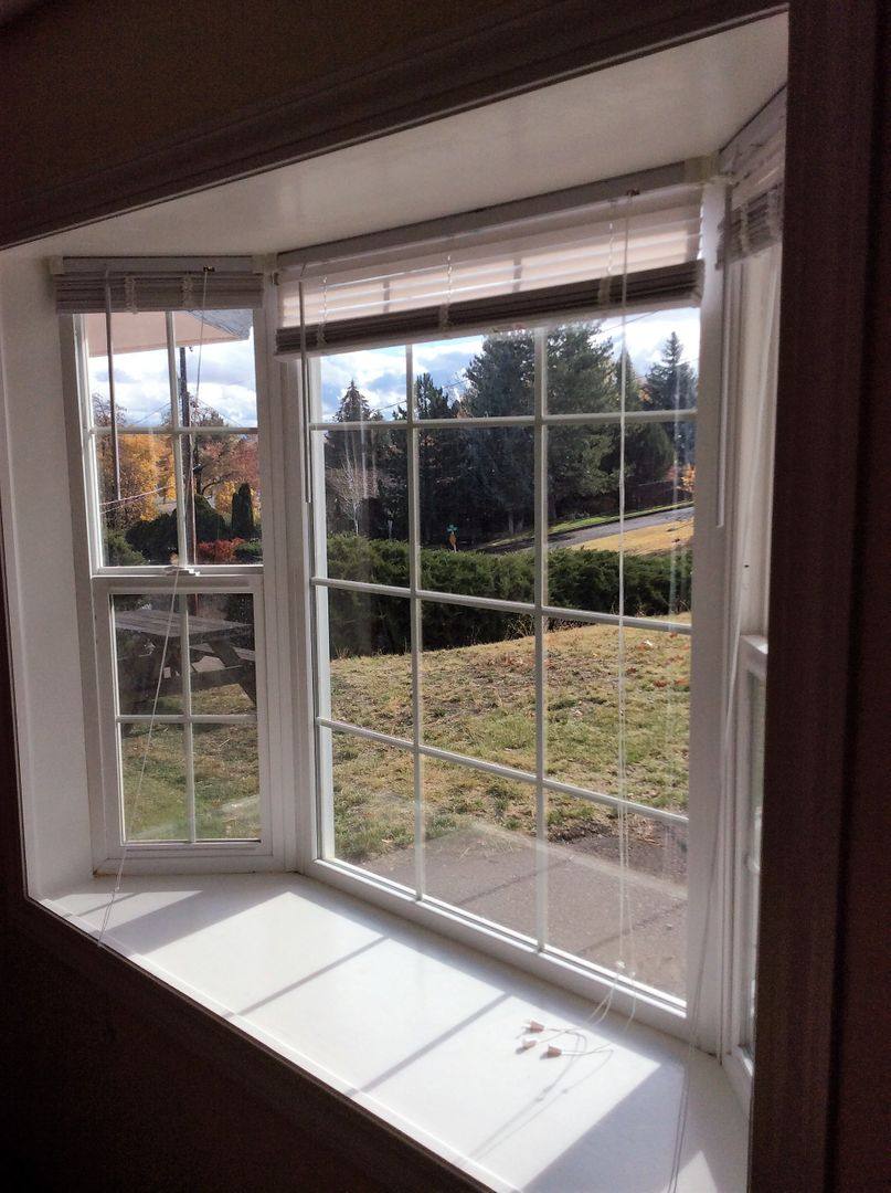Apartment for rent at 403 or 405 B Ave, La Grande, OR 97850