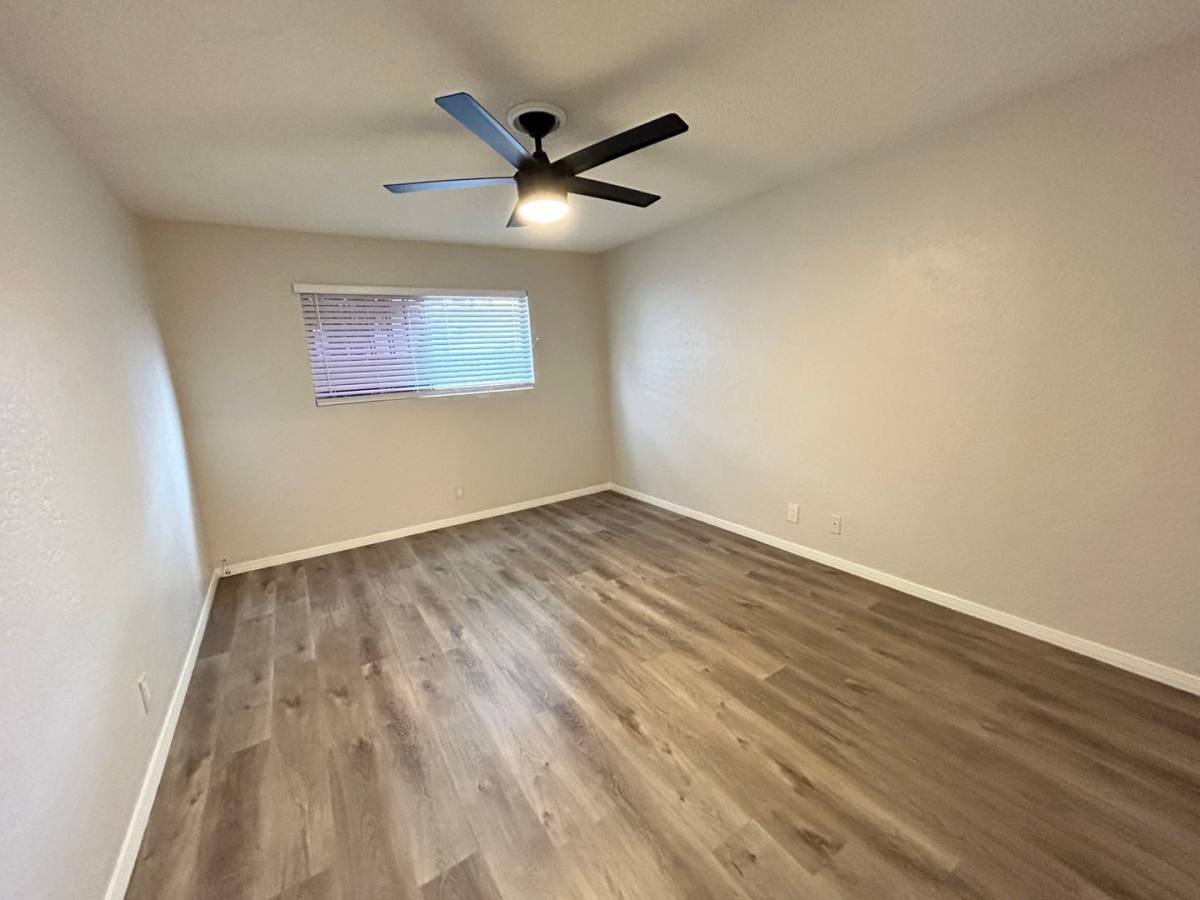 Apartment for rent at 2430 Linden Ave, Long Beach, CA 90806