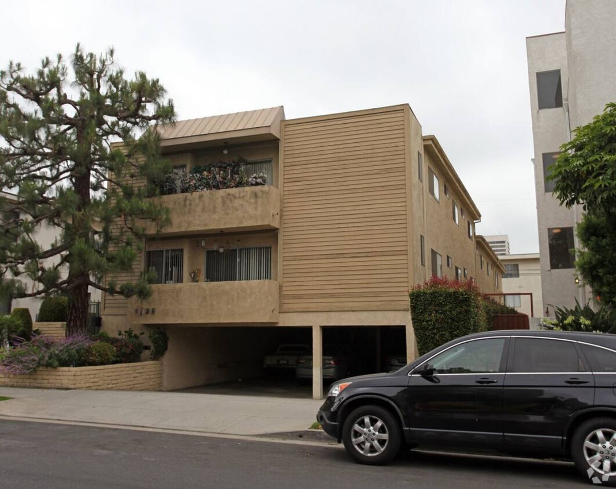 Apartment for rent at 1732 Butler Ave, Los Angeles, CA 90025