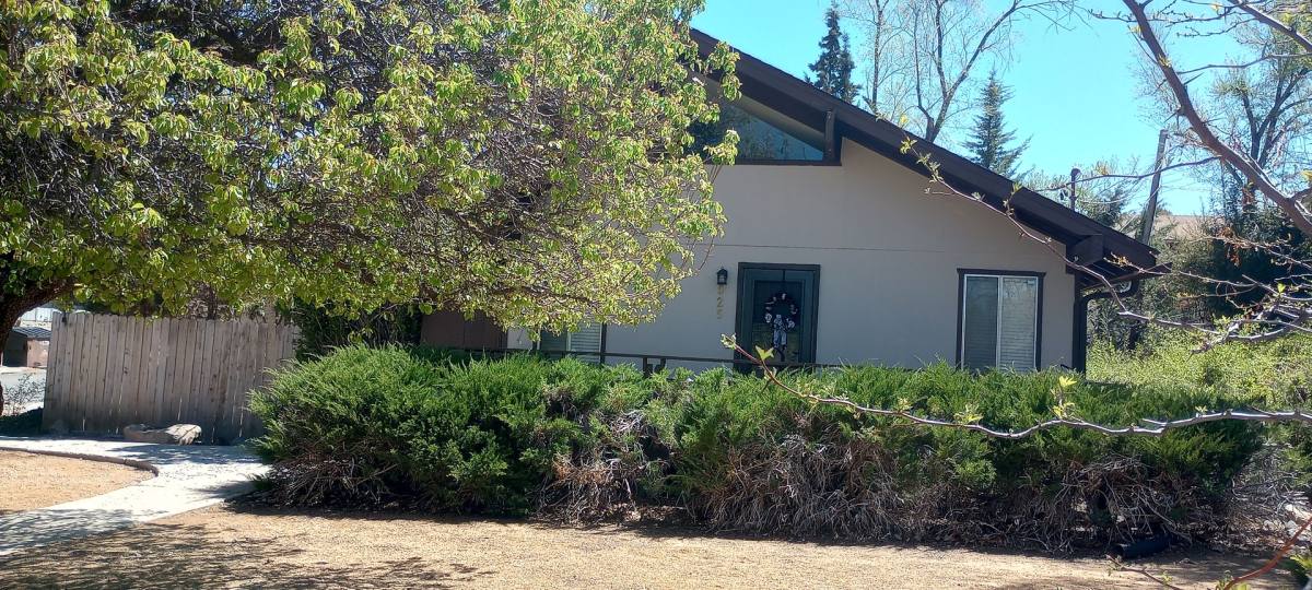 House for rent at 525 Oak St, Prescott, AZ 86303