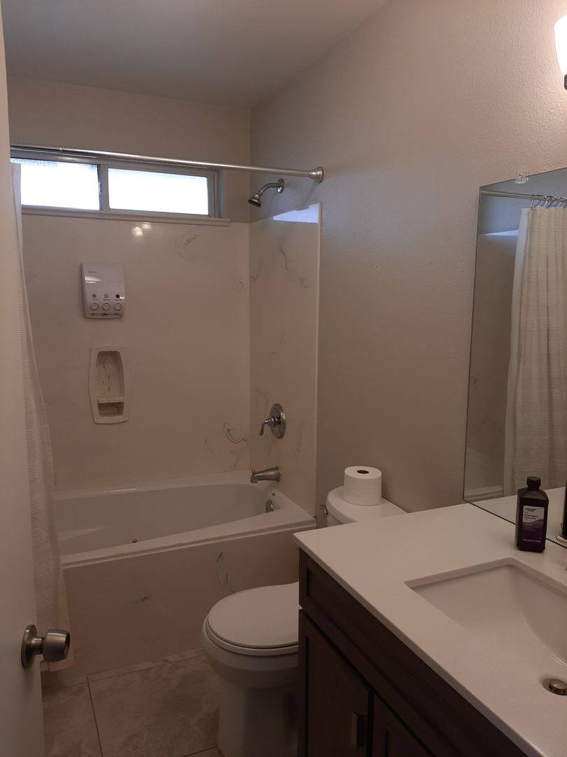 House for rent at 525 Oak St, Prescott, AZ 86303