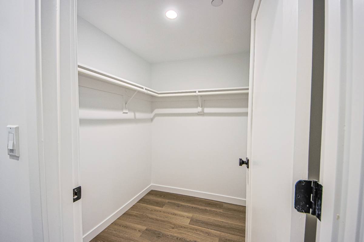 Townhouse for rent at 5235 Satsuma Ave #5233 1 2, North Hollywood, CA 91601