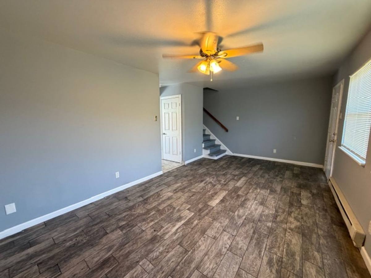 Townhouse for rent at 7244 Hazelcrest Dr, Hazelwood, MO 63042