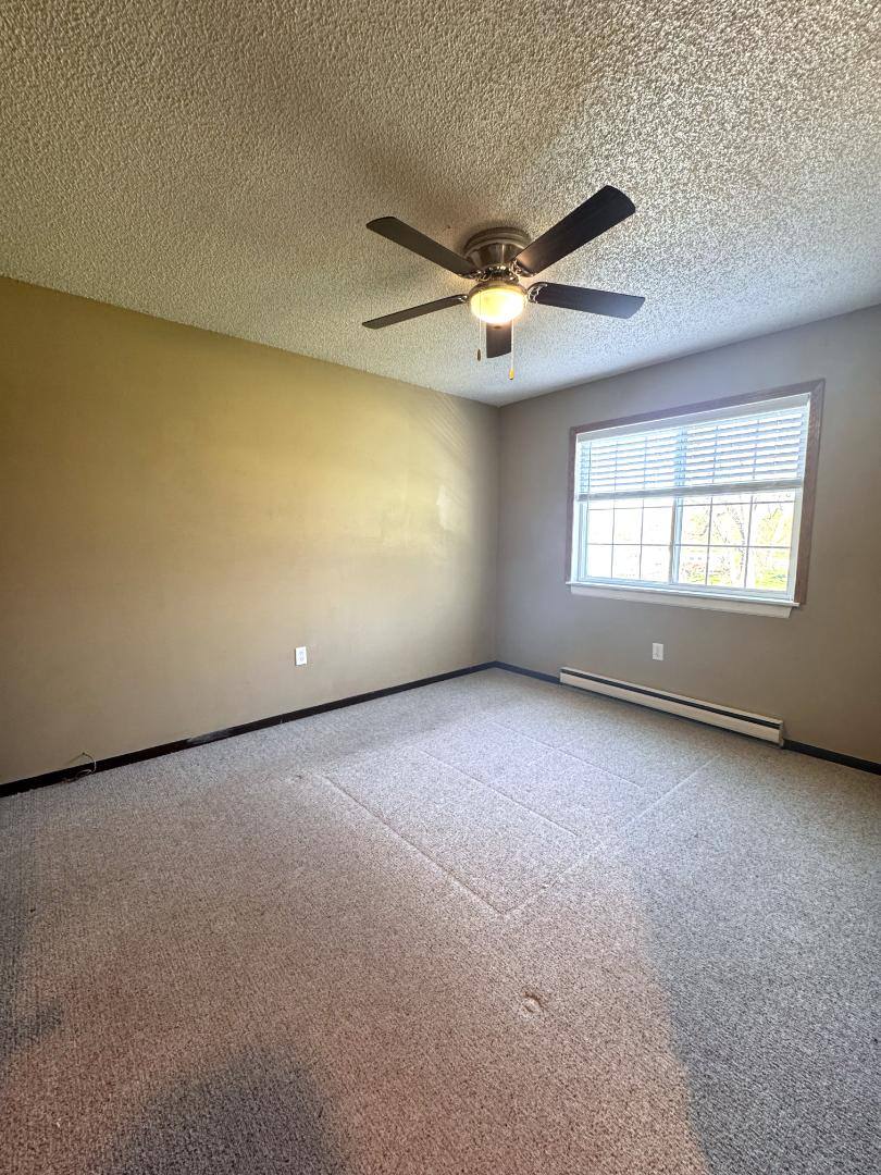 Apartment for rent at 1014 E Main St #5, La Porte City, IA 50651