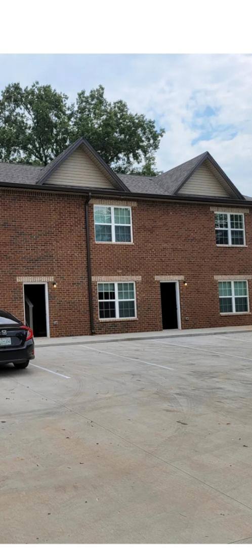Townhouse for rent at 815 Howard 6PLEX #C, Clarksville, TN 37040